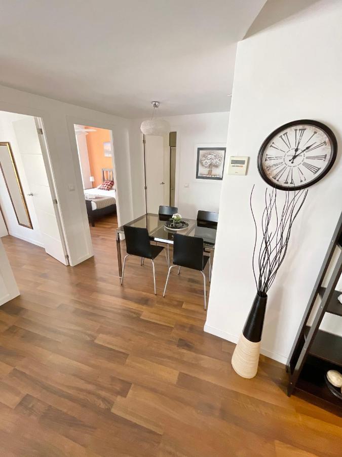 Apartamentos Sevilla Valencia Exteriör bild