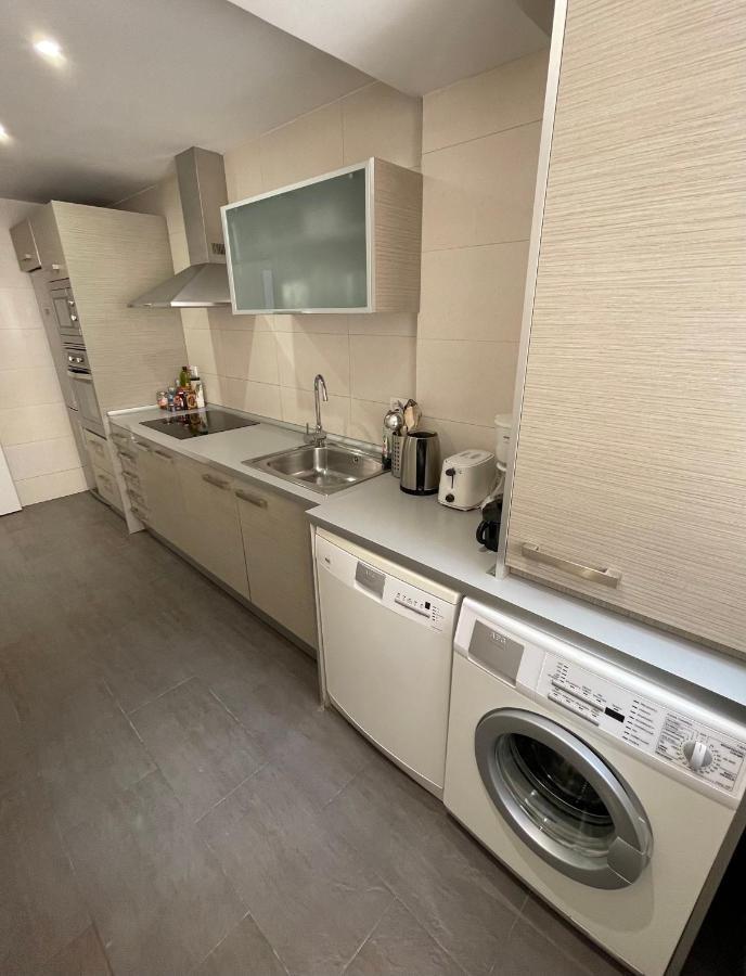 Apartamentos Sevilla Valencia Exteriör bild